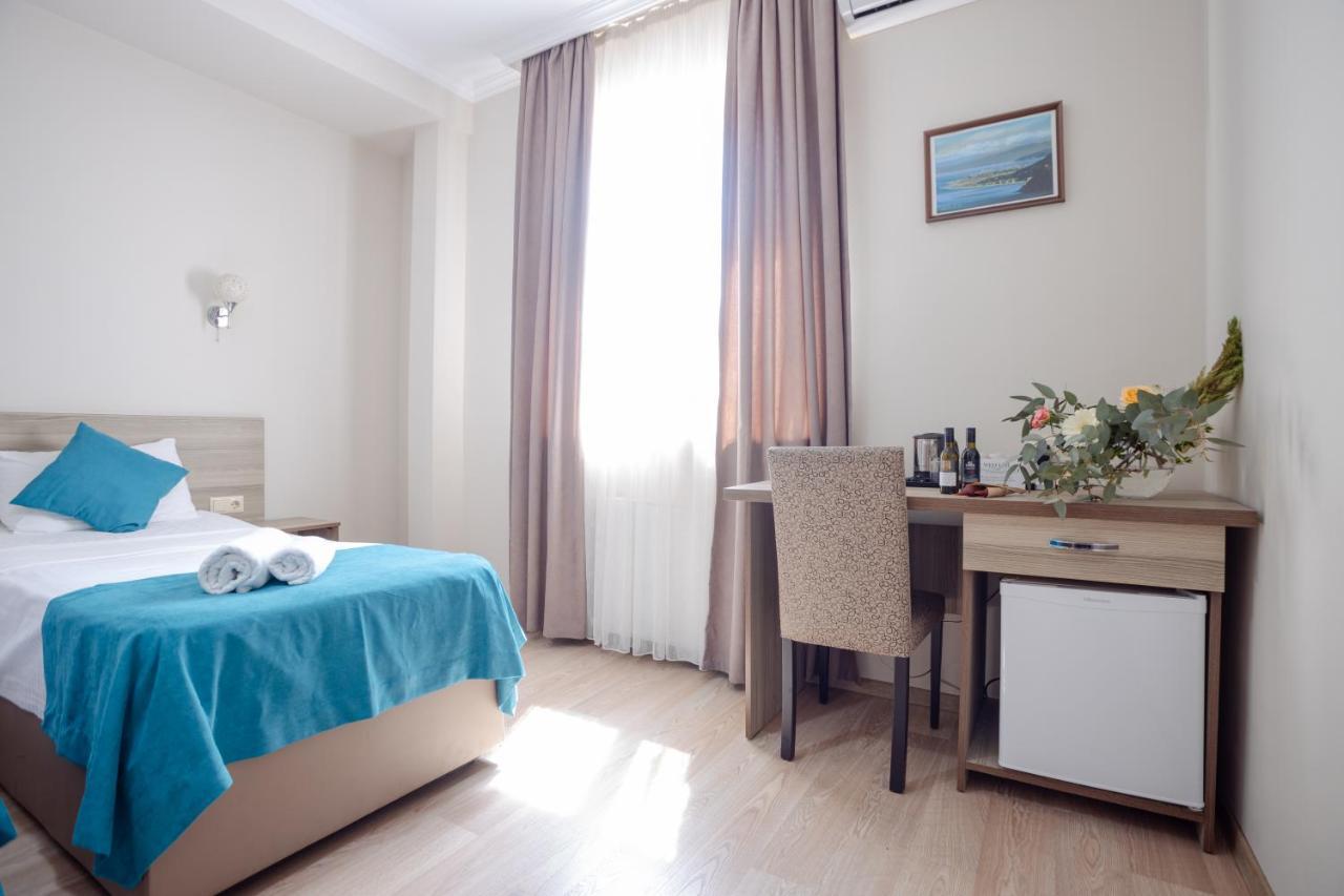 Daisi Sunset Hotel Batumi Eksteriør bilde